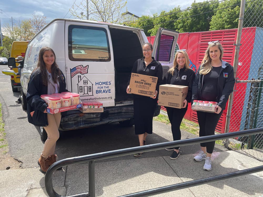 Feeding Veterans with Homes for the Brave 